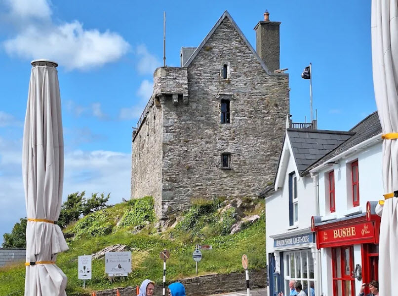 Dún na Séad Castle, Ireland